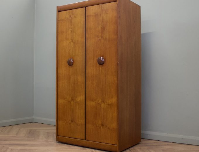 Mid Century Teak Wardrobe from Elliots of Newbury, 1960s #2186 1 of 2 6